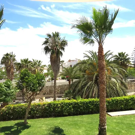 Villamartin Palms Stylish Close To Golf And Ocean With Garden Views Apartment
