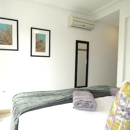 Villamartin Palms Stylish Close To Golf And Ocean With Garden Views Apartment *