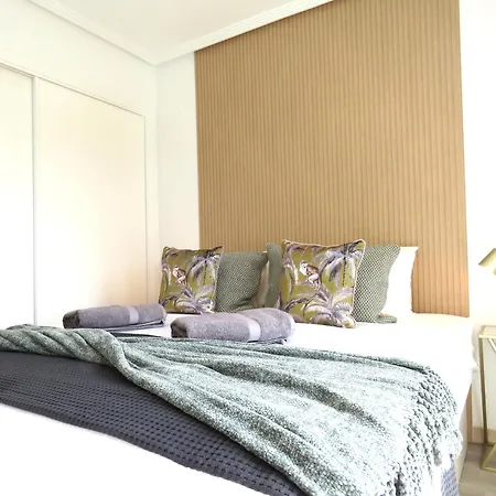 Villamartin Palms Stylish Close To Golf And Ocean With Garden Views Apartment Alicante