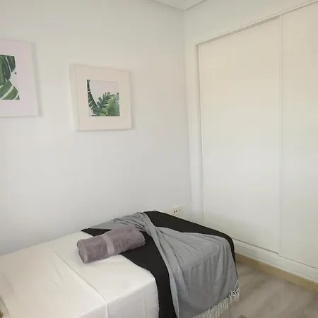 Villamartin Palms Stylish Close To Golf And Ocean With Garden Views Apartment *